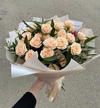 Букет Кремовые розы Латте в Екатеринбурге