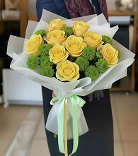 Букет цветов из:  Хризантемы и Розы в Екатеринбурге